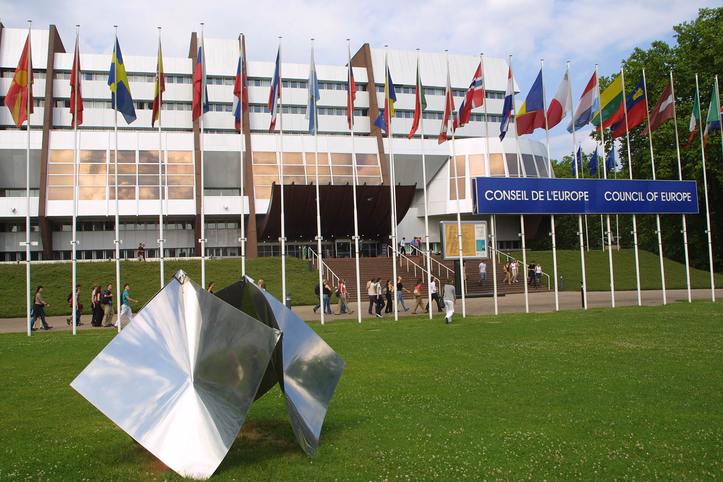 47 ország képviselői tanácskoznak a többnyelvűségről - Az Európa Tanács konferenciája Bálványosfürdőn